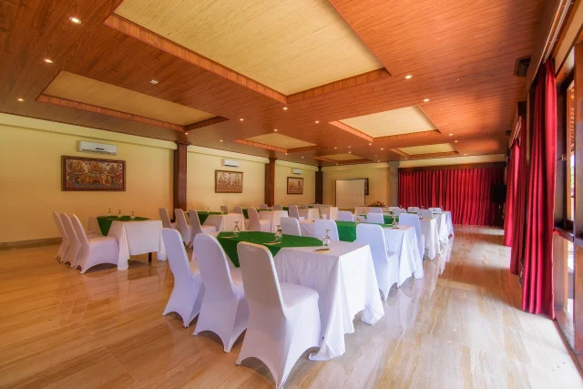 Hanoman Meeting Room seating