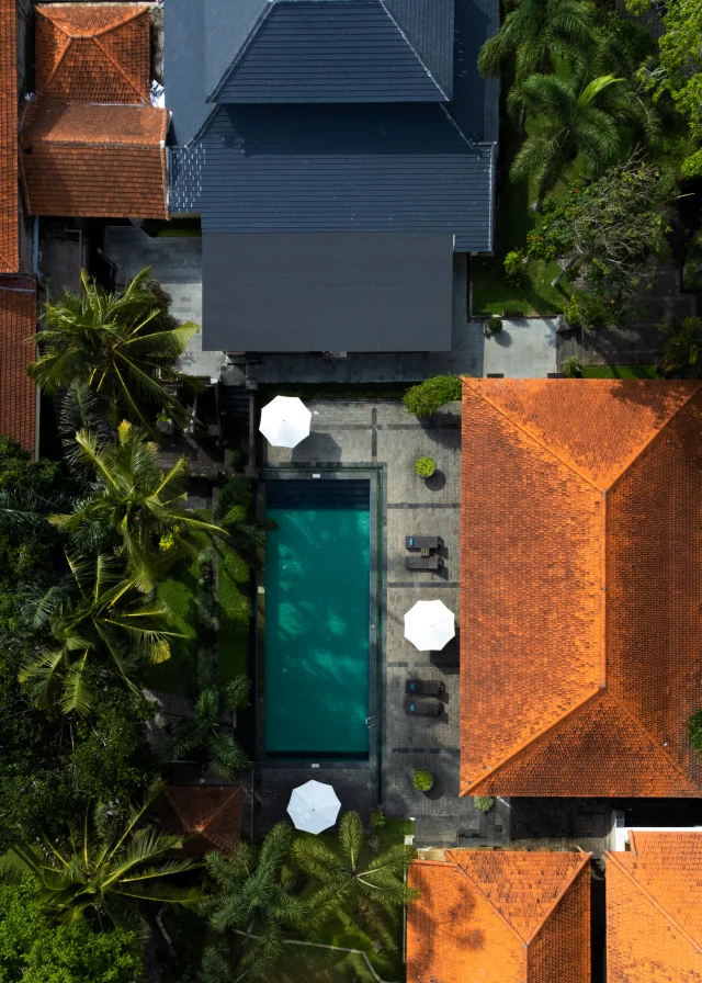 Champlung Sari Hotel swimming pool