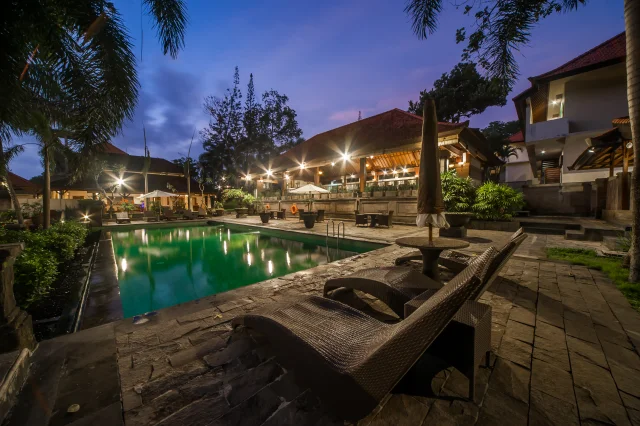 Swimming Pool 19